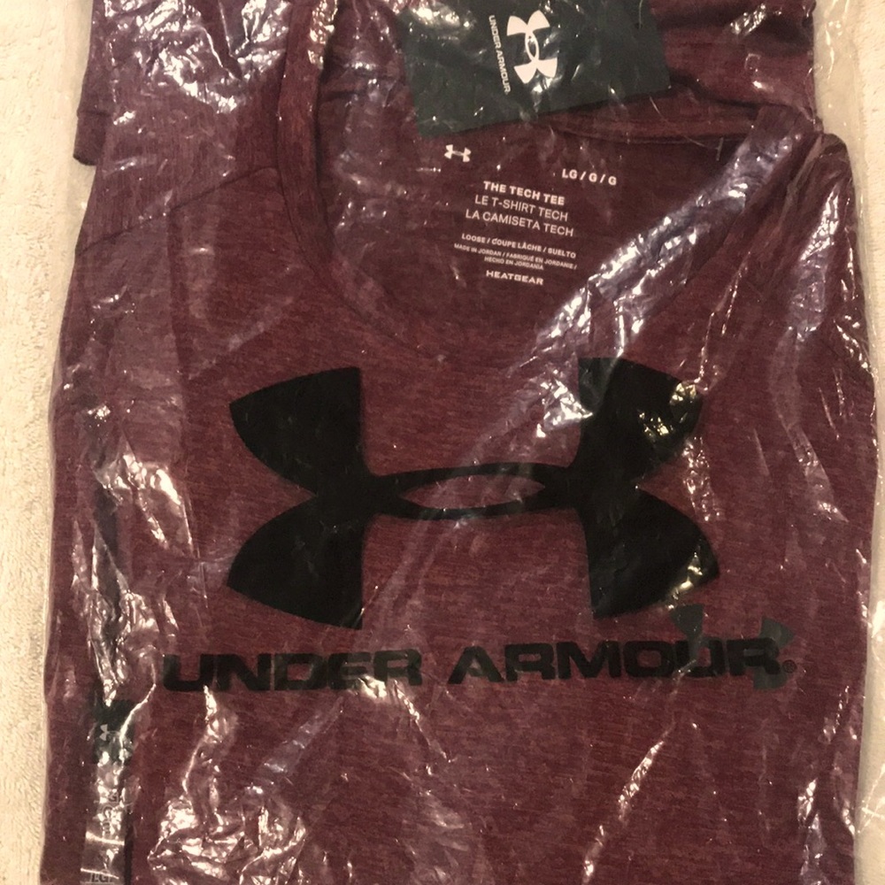 NWT Under Armour men’s shirt
